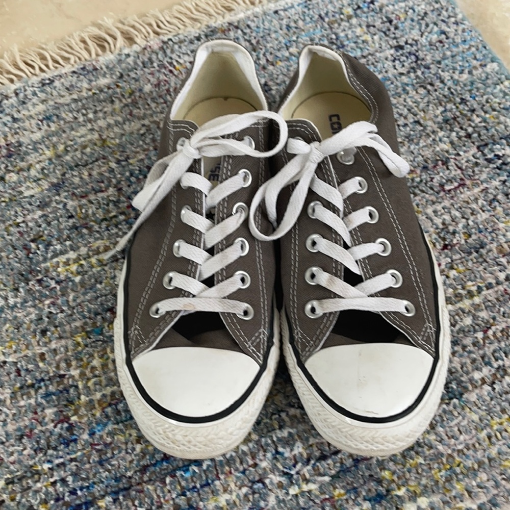 Converse All*Star grey shoes.  Size 9 US, EUR 40